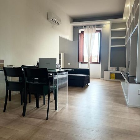 Fl Apartments Nel Corso Cagliari Exteriör bild